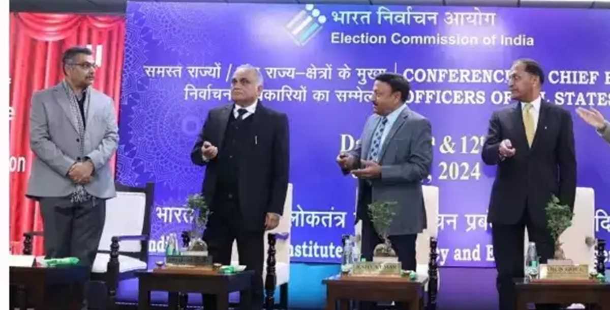 चुनाव आयोग की वेबसाइट का नया संस्करण लॉन्च